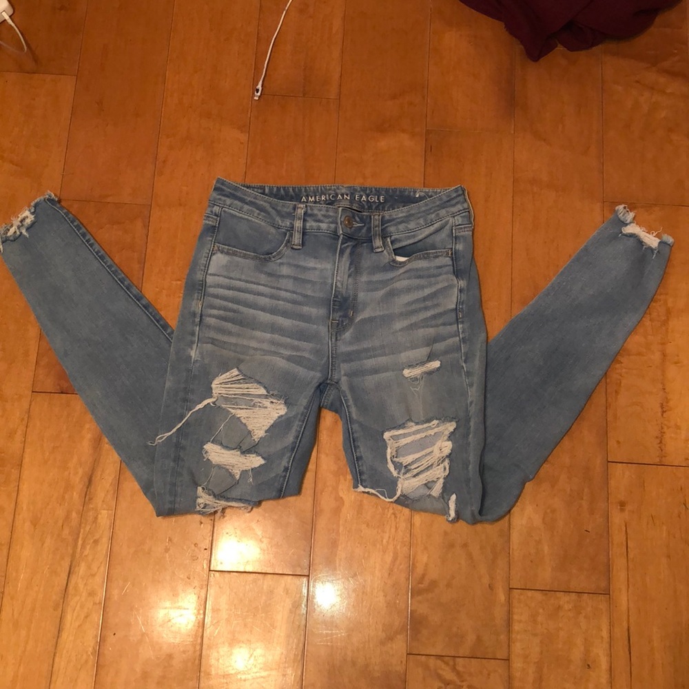 american eagle ripped jeans